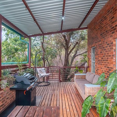 Bushbaby Cottage In Hartbeespoort Pretoria-Noord Exterior foto