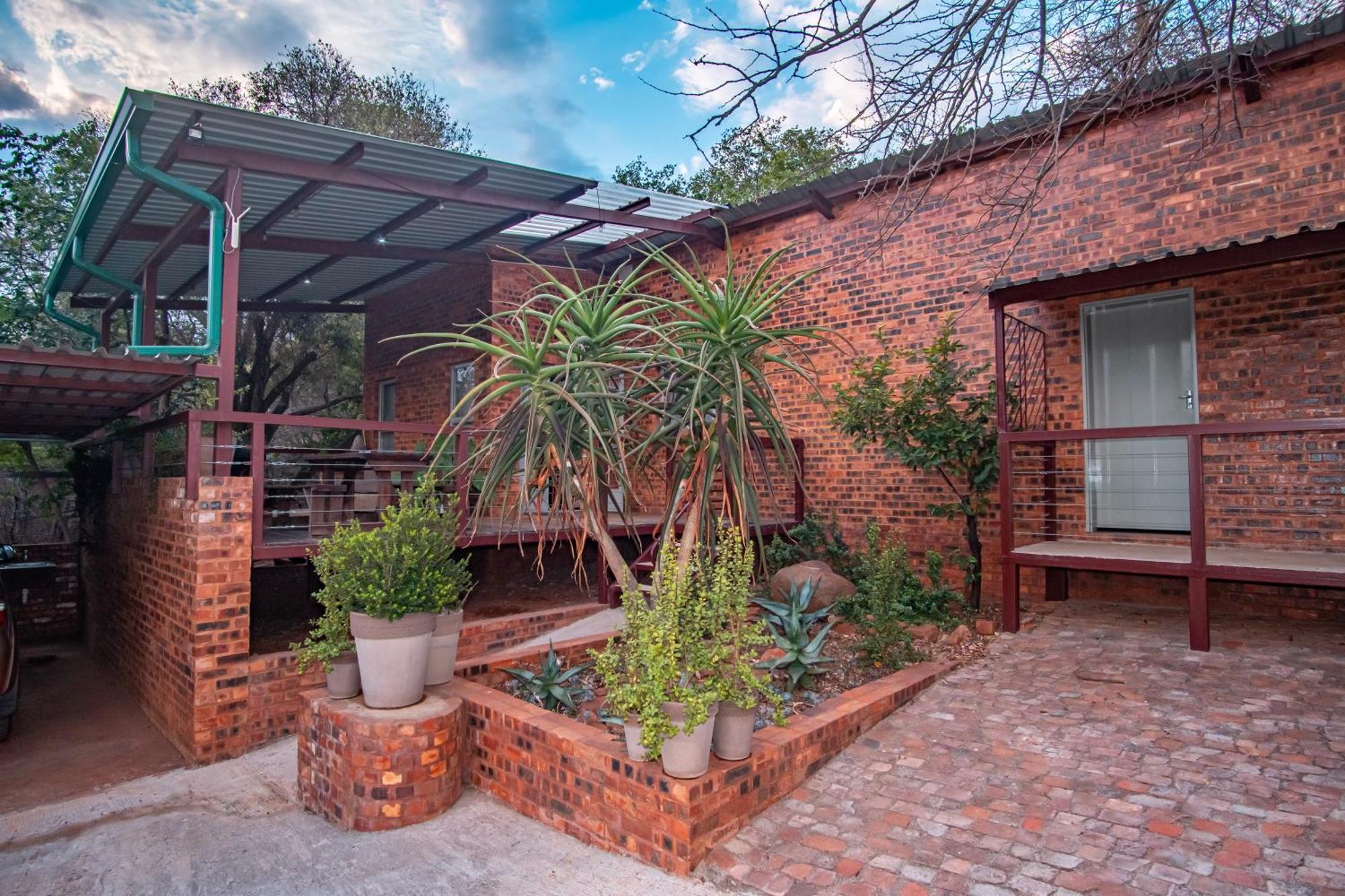 Bushbaby Cottage In Hartbeespoort Pretoria-Noord Exterior foto