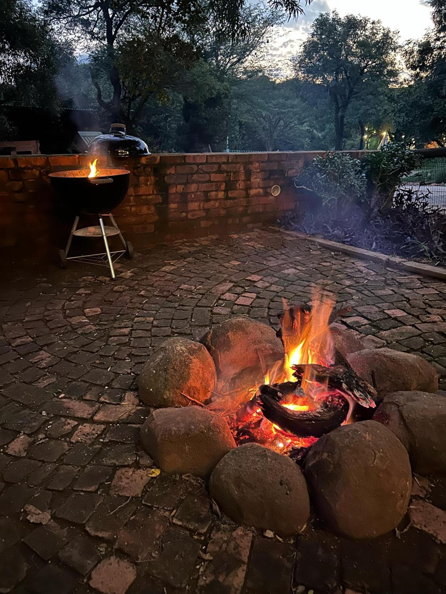 Bushbaby Cottage In Hartbeespoort Pretoria-Noord Exterior foto